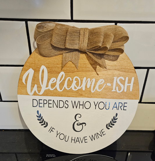 Wooden welcome sign